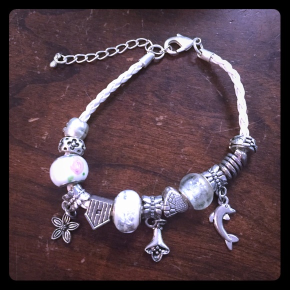 Charm bead bracelet Pandora like style