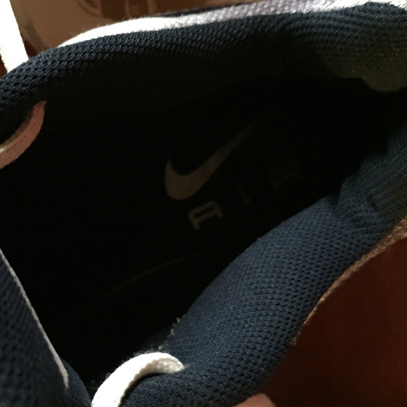 Shoes - Picture 3 of 3
