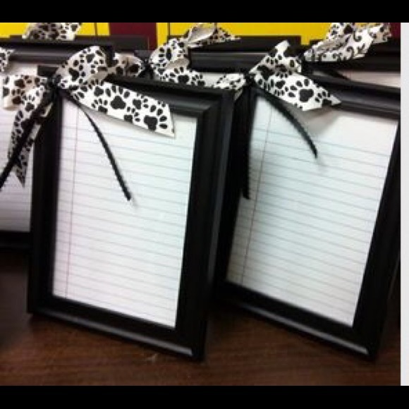 Picture frames for notes