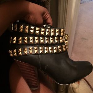 Size 7 Booties