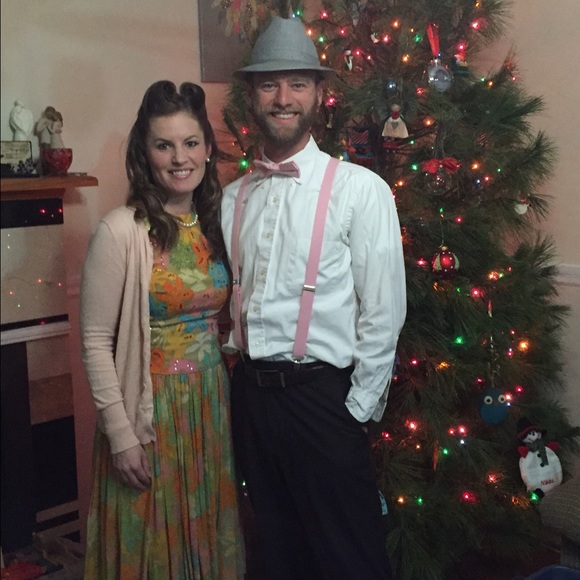 Meet your Posher, Nicole - Picture 1 of 1