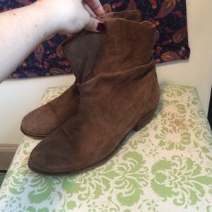 Steve Madden booties USE THE OFFER BUTTON