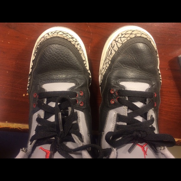 Air Jordan 3 Retro (GS) 2011 Release - Picture 4 of 4