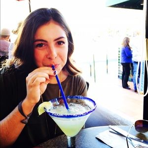 Meet your Posher, Melanie