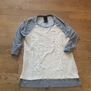 High-low cable front sweatshirt