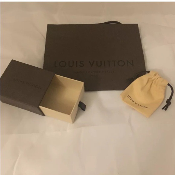 AUTHENTIC LOUIS  VUITTON BOX WITH DUSTBAG AND BOX