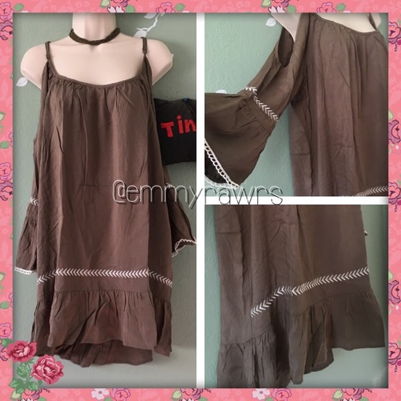 SOLD •• - Picture 3 of 4