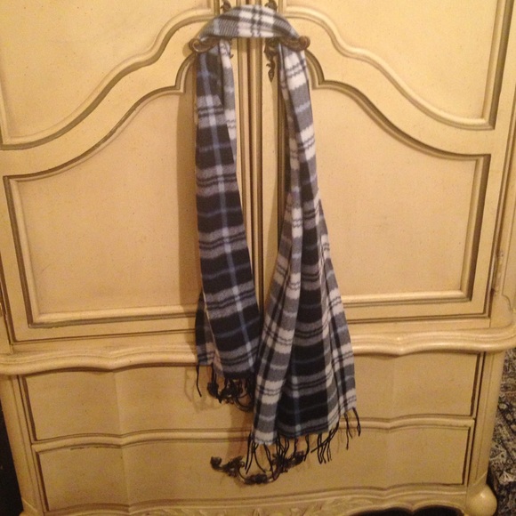 Cold weather scarf