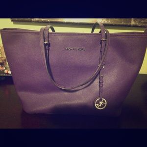 Michael Kors Large Zip Tote