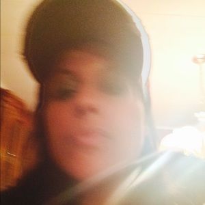 Meet your Posher, Talia