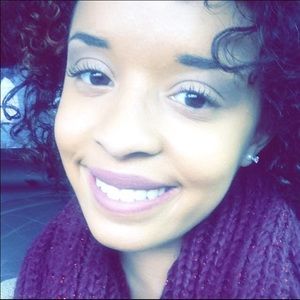 Meet your Posher, Jillian