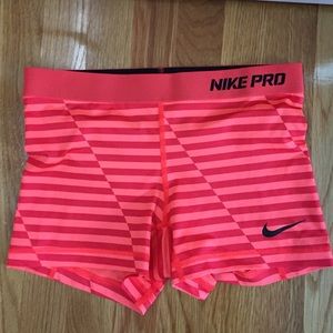 Nike pro dri fit spandex