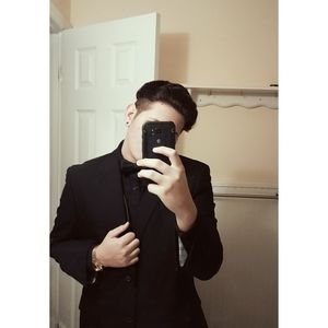 Meet your Posher, Johnny