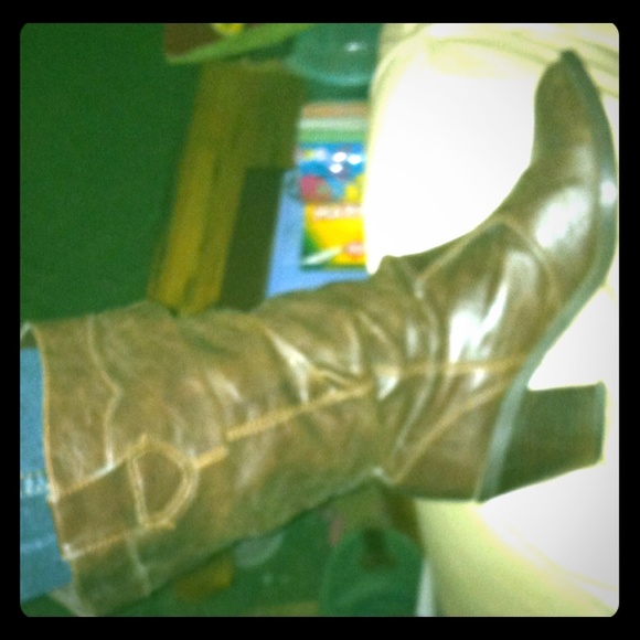 Leather boots