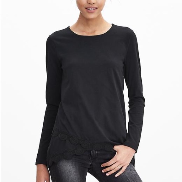 Lace crossover pullover top Sz XS