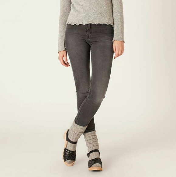 Grey High Waisted Jeans NWT