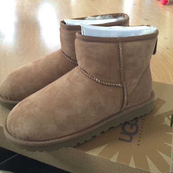 Ugg classic mini boots