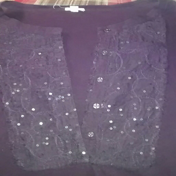 Cute sequin top - Picture 2 of 2