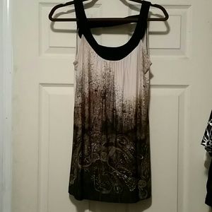 Chic fade patterned sleeveless top