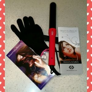 SHE by Beyond The Beauty Volume 32mm Curling Iron