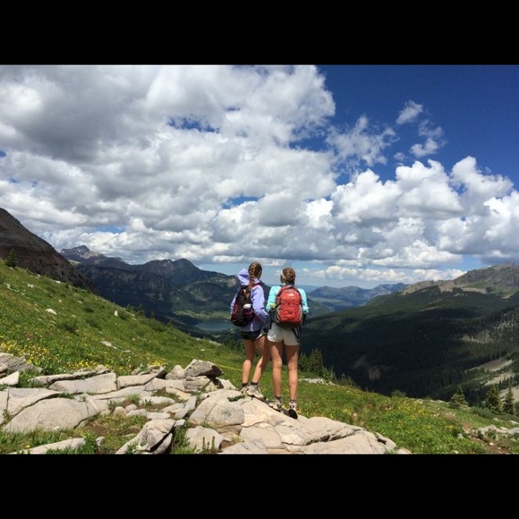 Meet your Posher, Caroline