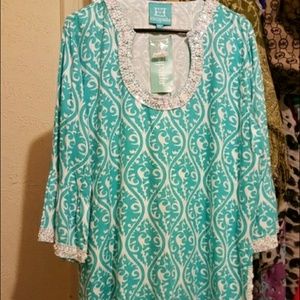 Size XL Escapada New With Tags Tunic