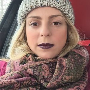 Meet your Posher, Mariana