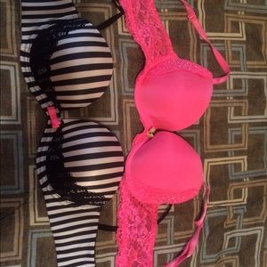 Victoria secret bras 34B