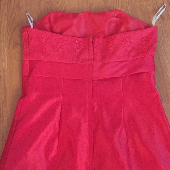 Stunning bright red Jessica McClintock dress - Picture 3 of 4