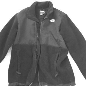 Black Denali north face jacket! Only worn once