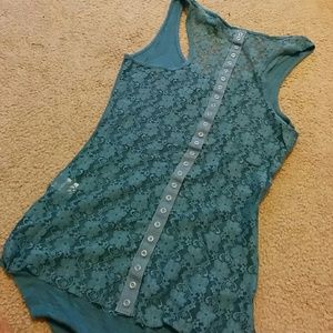 Lace button back tank