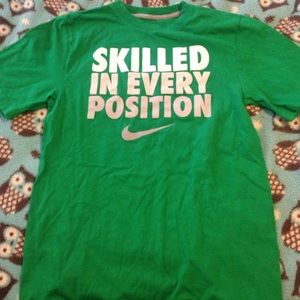 Nike tshirt