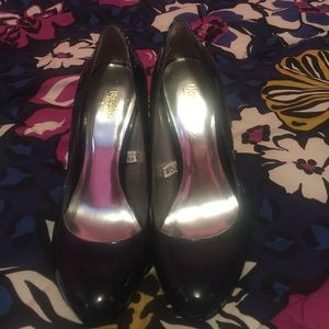 Mossimo pumps