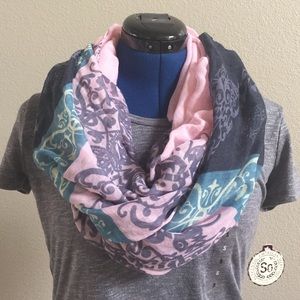 Stylish Infinity Scarf-hand crafted design