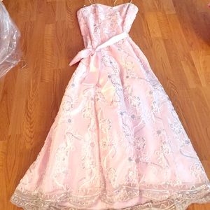 Baby pink formal dress Jessica McClintock bridal