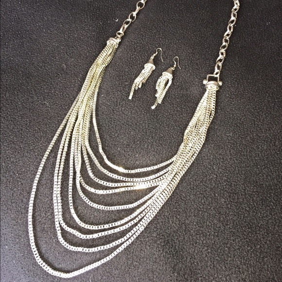 Silver necklace - Picture 4 of 4