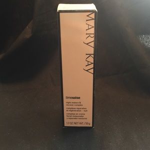 Mary Kay night restore and recover complex