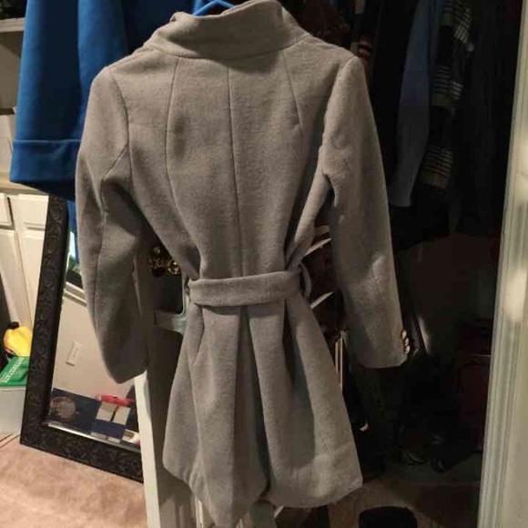 🍃🍃❄️Wool peacoat - Picture 2 of 4