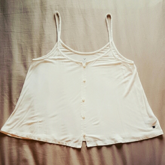 AE Button Front Cami 🌹