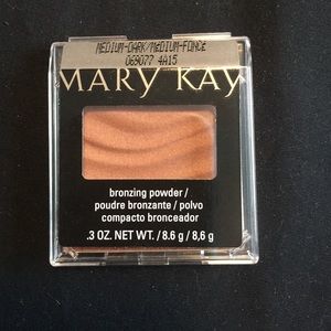 Mary Kay bronzing powder