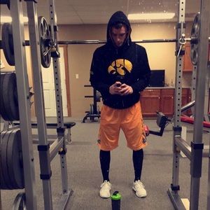 Meet your Posher, Mathew