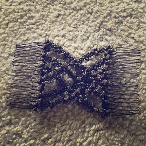 A bun clip a hairstyle hair clip