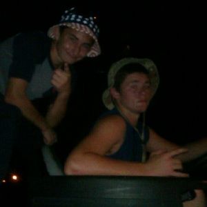 Meet your Posher, Quinlan