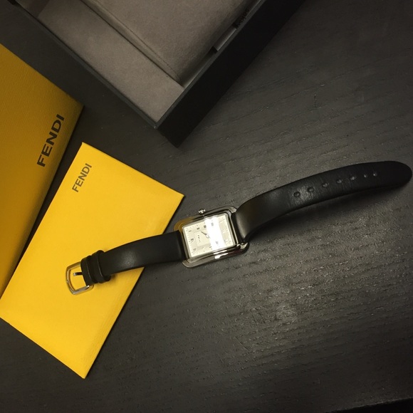 Beautiful Fendi Swiss Made Watch main image 4