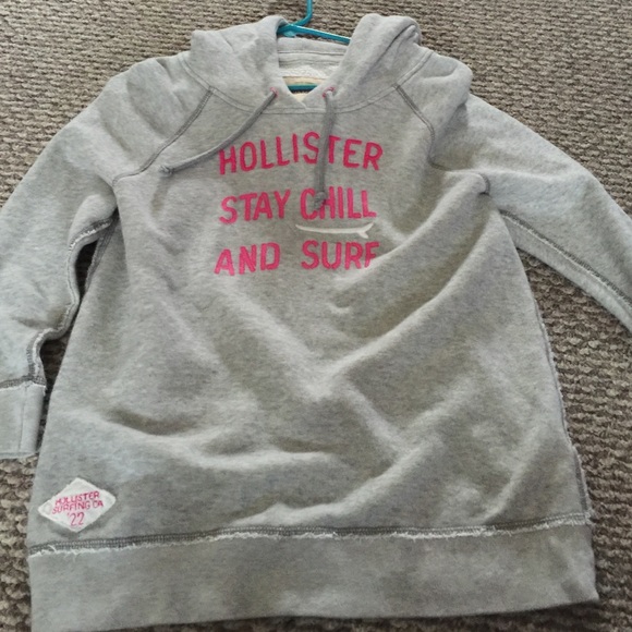 Quarter Sleeve Hollister Sweatshirt