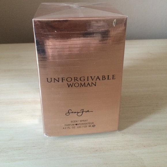 Sean Jean: Unforgivable Woman Perfume 4.2 fl oz