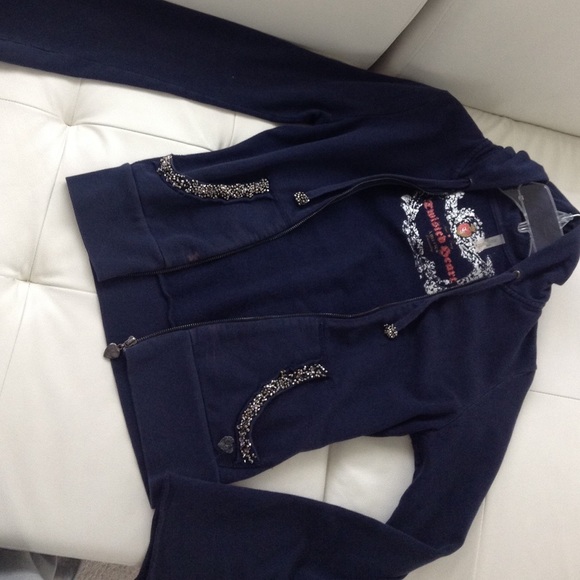 Twisted heart hoodie