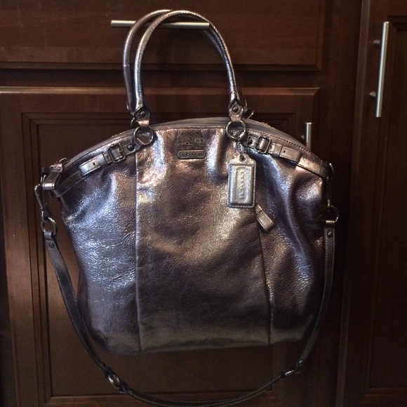 1 Day Sale! Authentic Coach Bag & Wallet! - Picture 2 of 4