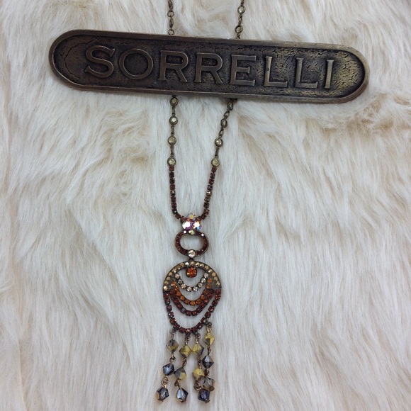 Item #312 Sorrelli Crystal necklace NWT