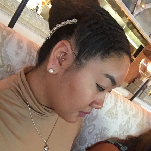 Meet your Posher, Sharon - Picture 2 of 3